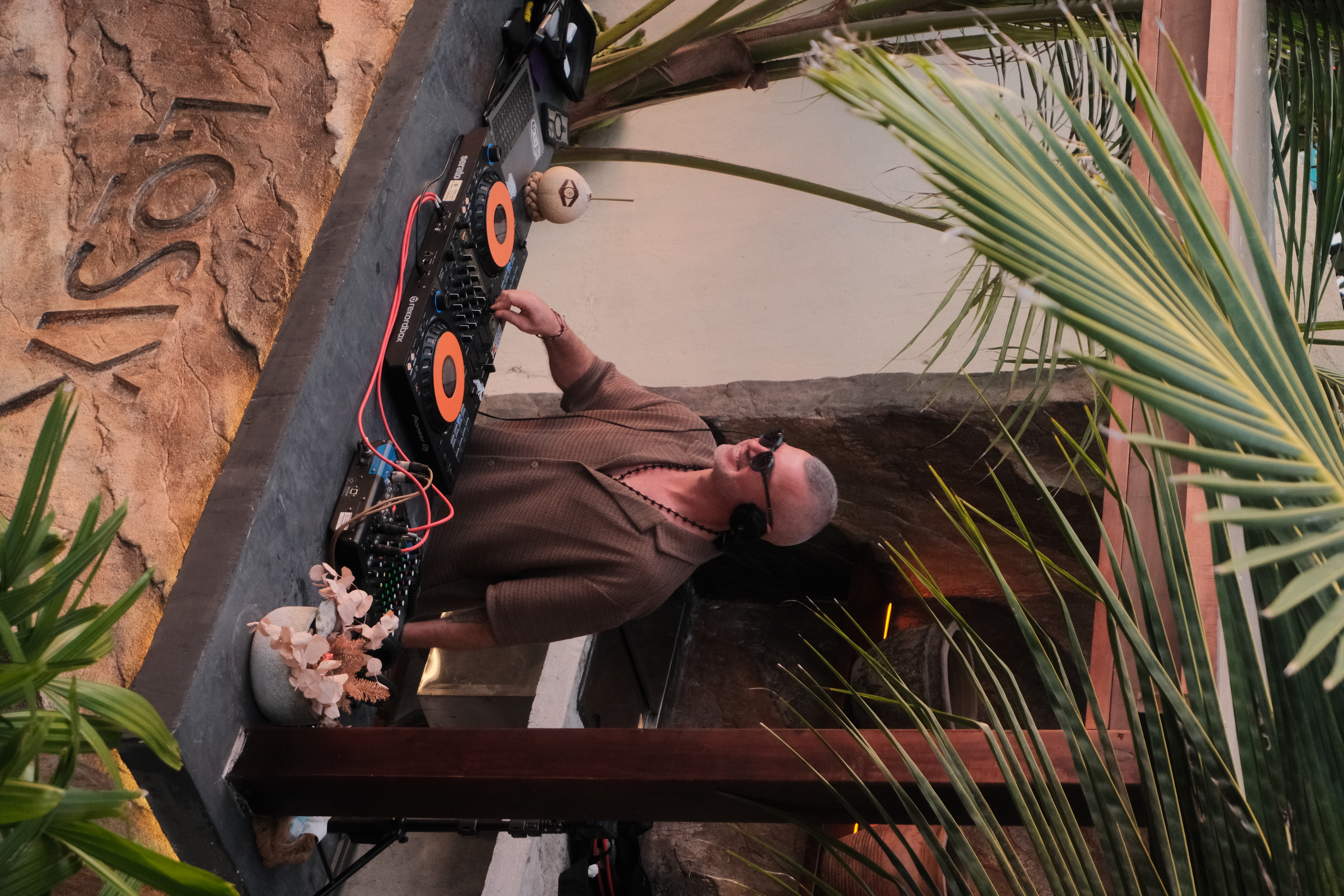 DJ show